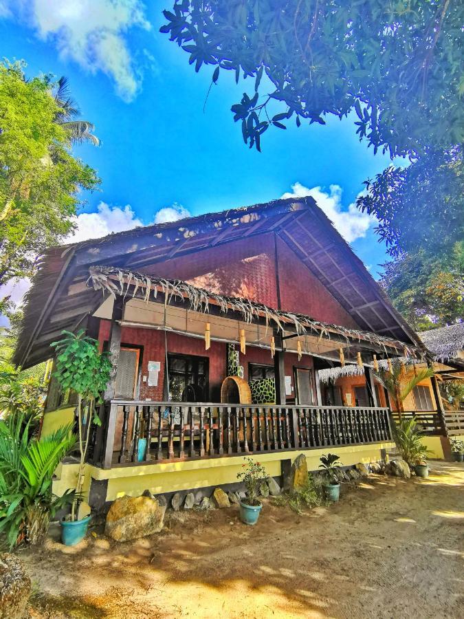 Besaga Beachfront B&B - Port Barton Сан-Висенте Экстерьер фото